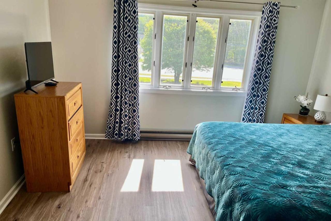 Lincoln Condo With Views, Pool, Hot Tub And Balcony! Ngoại thất bức ảnh